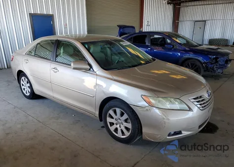 2007 Toyota Camry Xle z USA, uszkodzony, nr VIN 4T1BE46K77U564754